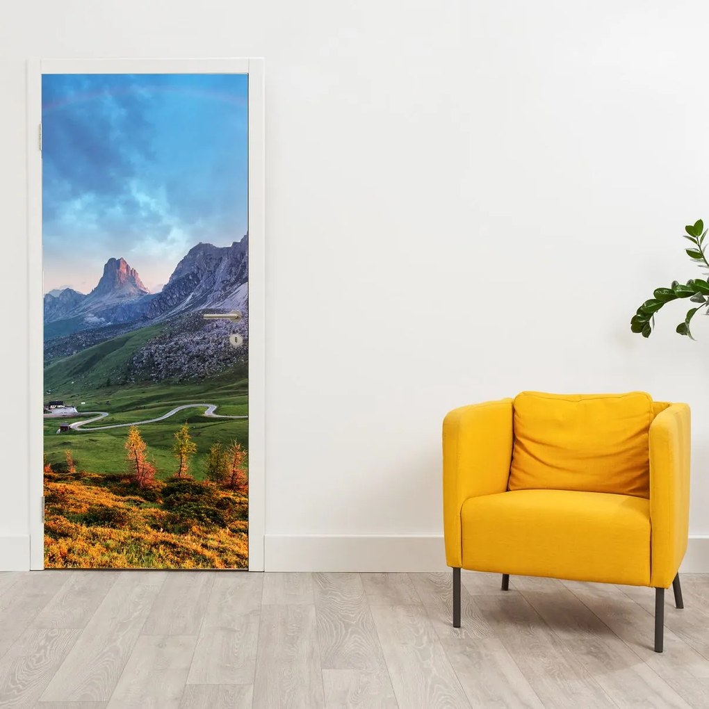 Fototapeta na drzwi - Tęcza nad skałami (95x205cm)