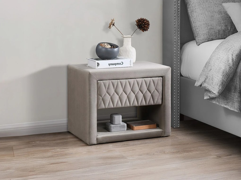 Zestaw 2 stolików nocnych - 1 szuflada i 1 wnęka - Tkanina welurowa - Beżowe - DANIELE