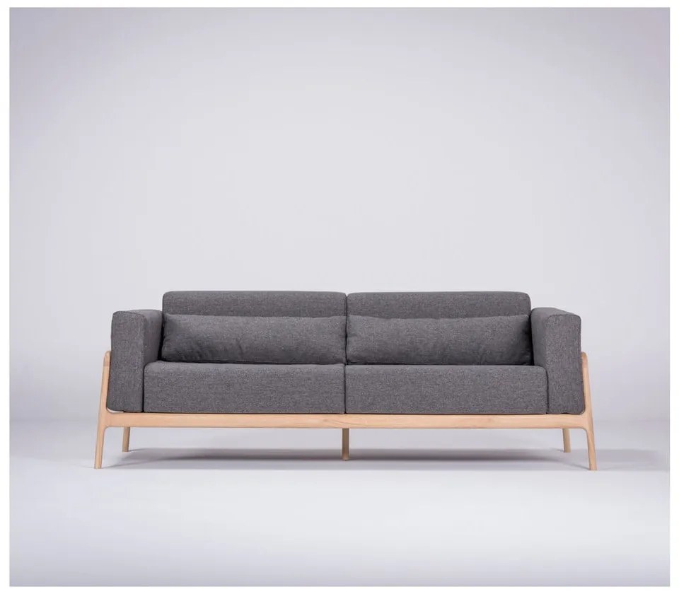 Ciemnoszara sofa z konstrukcją z litego drewna dębowego Gazzda Fawn, 210 cm