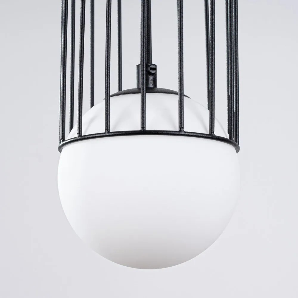 Biało-czarna lampa wisząca ze szklanym kloszem Belinda – Sollux