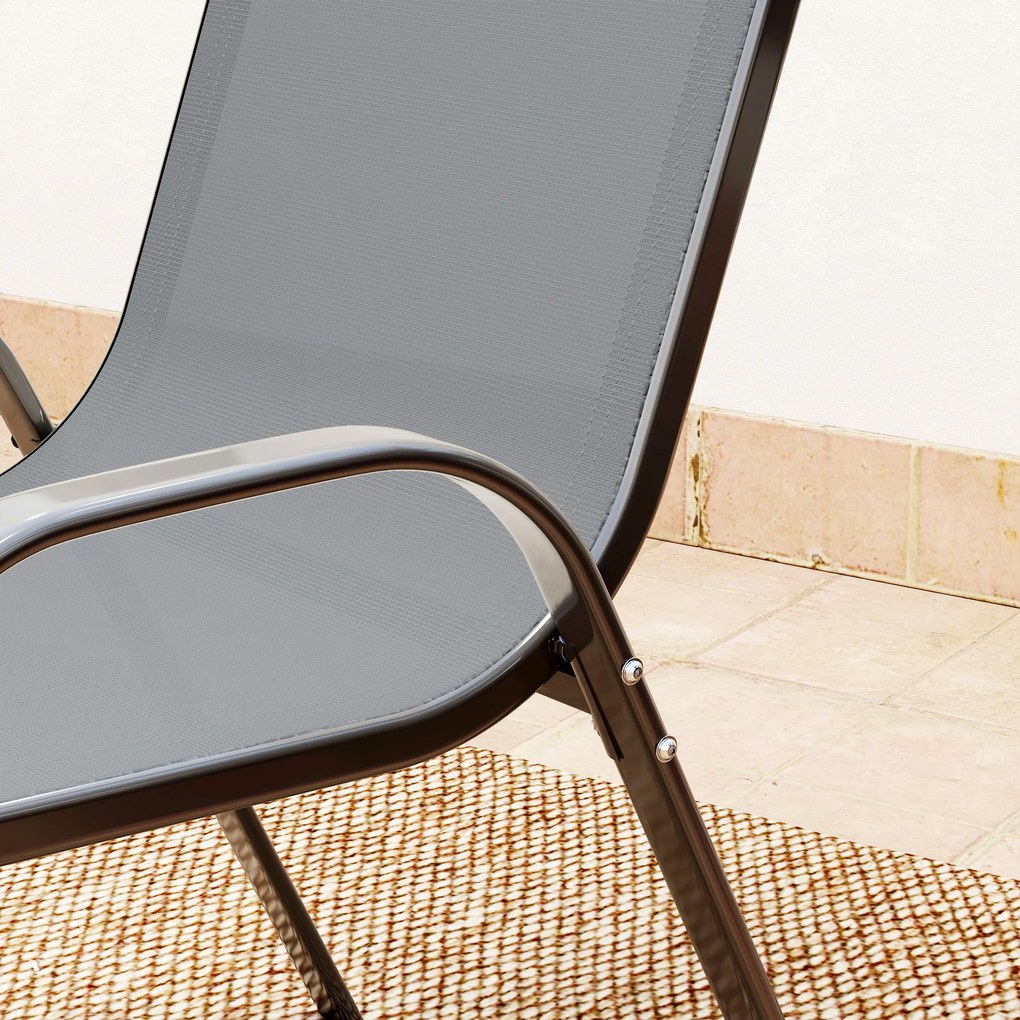 Outsunny Zestaw bistro 3-częściowy, odporne na warunki atmosferyczne meble ogrodowe z okrągłym stołem i sztaplowanymi krzesłami, ciemnoszary | Aosom PL