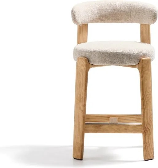 Beżowy/w jasnym naturalnym kolorze hoker z litego drewna jesionowego (wysokość siedziska 65 cm) Granite – Kave Home