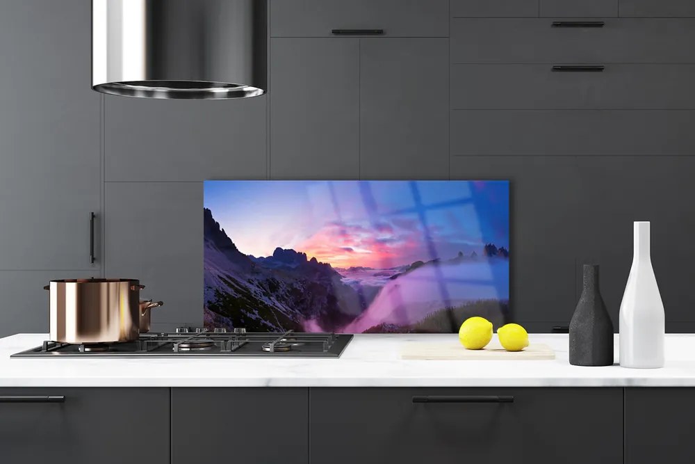 Panel Szklany do Kuchni Wschód Słońca w Zamglonych Szczytach