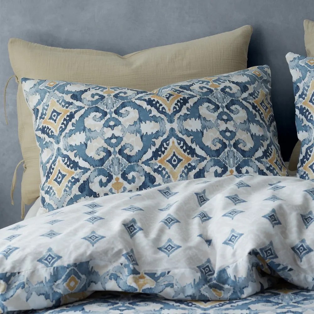 Niebieska/kremowa pościel jednoosobowa 135x200 cm Inara Ikat – Pineapple Elephant