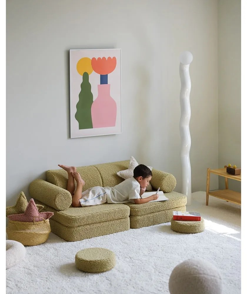 Zielona sofa dla dzieci z materiału bouclé 132 cm Settee – Wigiwama
