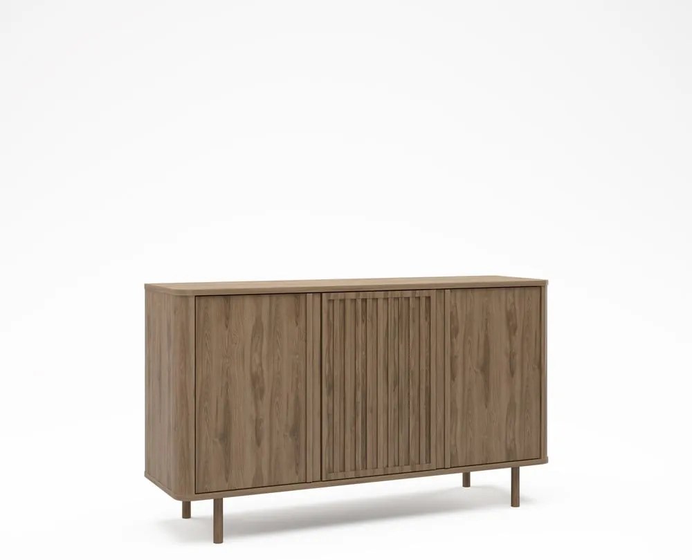 Komoda w dekorze dębu w naturalnym kolorze 138x80x40 cm Salma – Marckeric