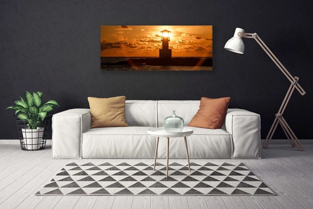 Obraz na płótnie Klasyczna Latarnia o Poranku