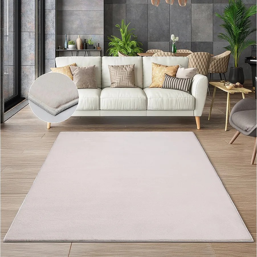 Dywan sztucznego futra miękki zmywalny  - Beige - 140 x 200 cm - COSY