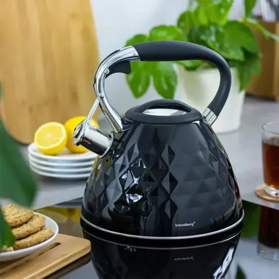 Czarny nowoczesny czajnik 3L Z3-W24