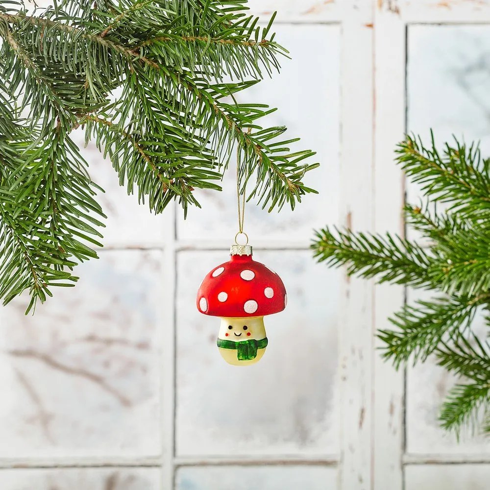 Szklana ozdoba świąteczna wykonana ręcznie ø 6 cm Happy Mushroom – Sass &amp; Belle