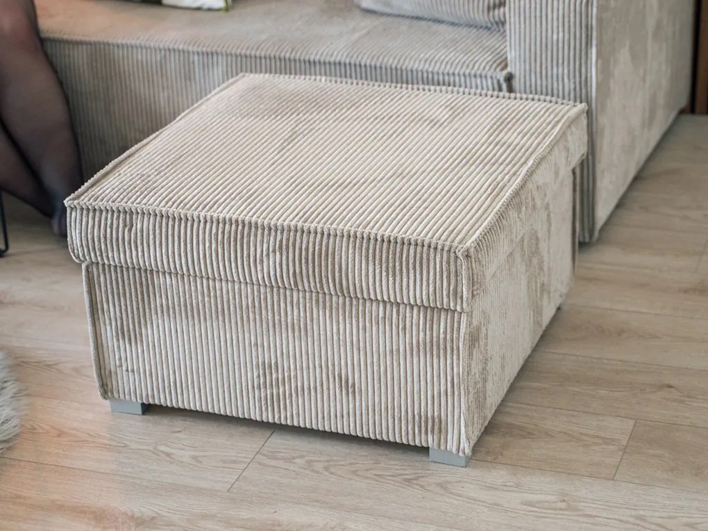 Jasnobeżowy taboret SMART COSARO ze schowkiem 65x65 cm