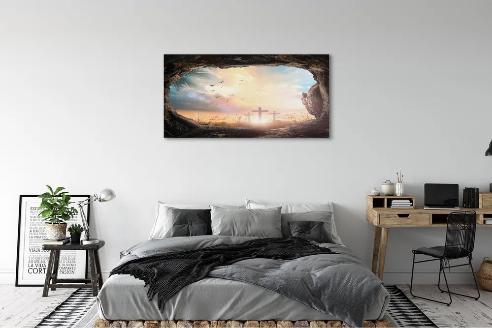 Zdjęcie na płótnie Jaskinia z Krzyżami i Ptakami