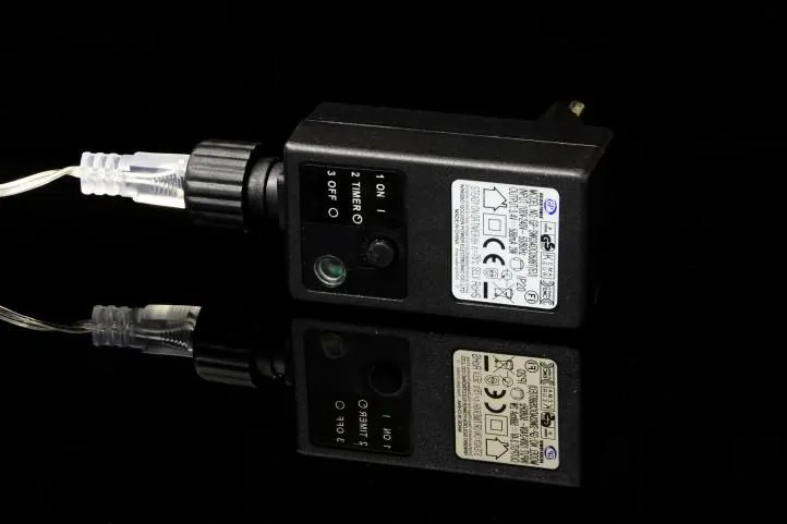 Łańcuch oświetleniowy świąteczny MINI 50 LED z timerem - ciepły biały kolor