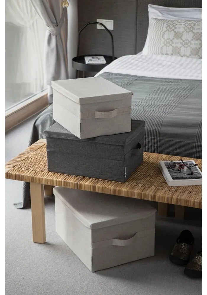 Beżowy tekstylny pojemnik z pokrywką 35x26x19 cm Soft Storage – Bigso