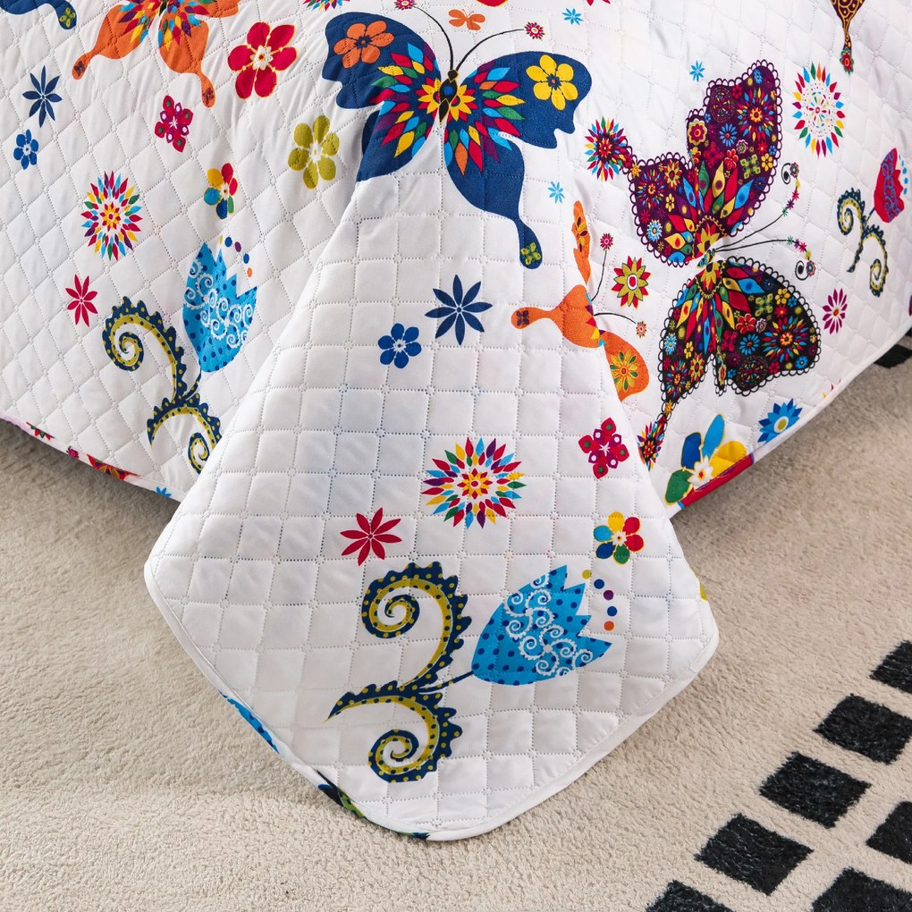 Narzuta na łóżko KOLOROWY MOTYL biały Rozmiar: 220 x 240 cm