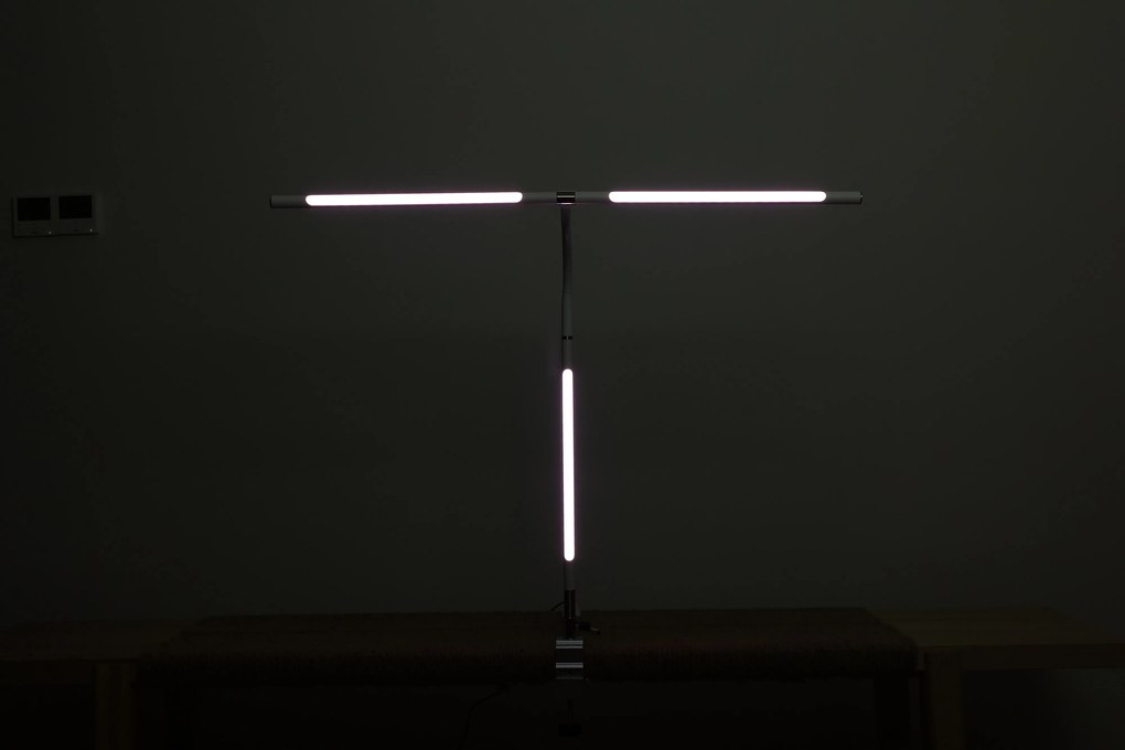 Lampa LED na biurko NOX z efektami RGBW, zacisk, pilot zdalnego sterowania