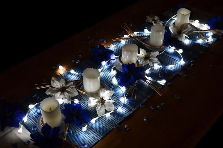 Świąteczne oświetlenie LED – płatki śniegu – 48 LED, ciepły biały