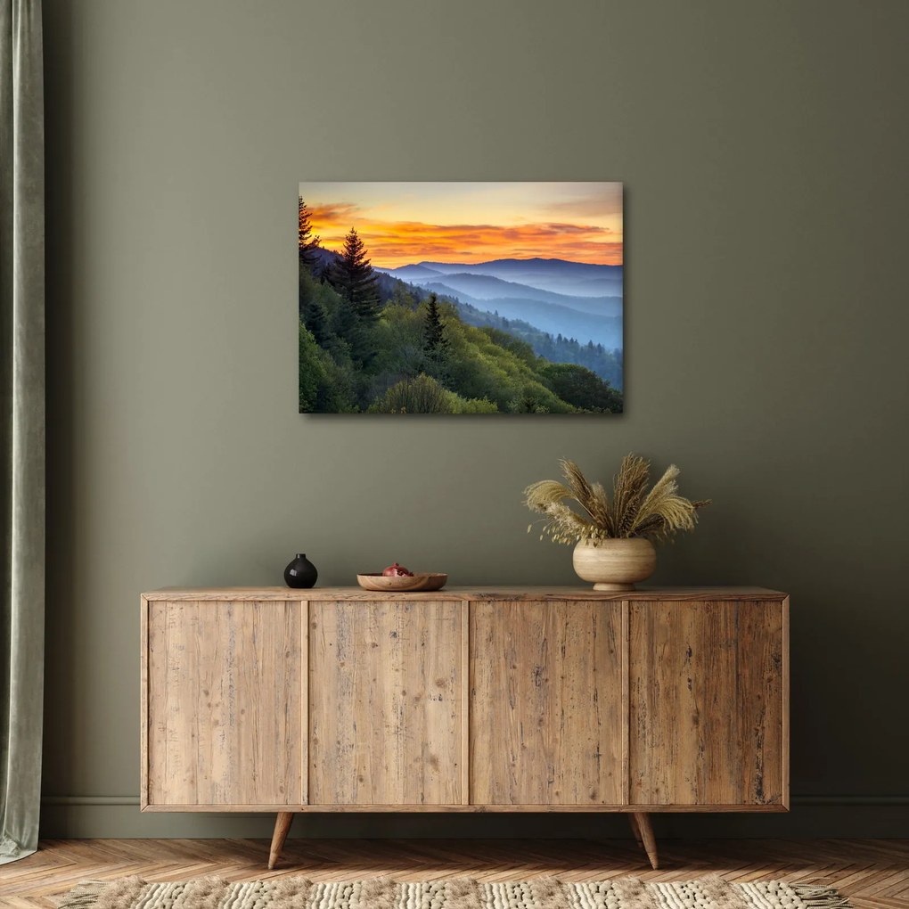Obraz - Czerwone chmury w górach (70x50 cm)