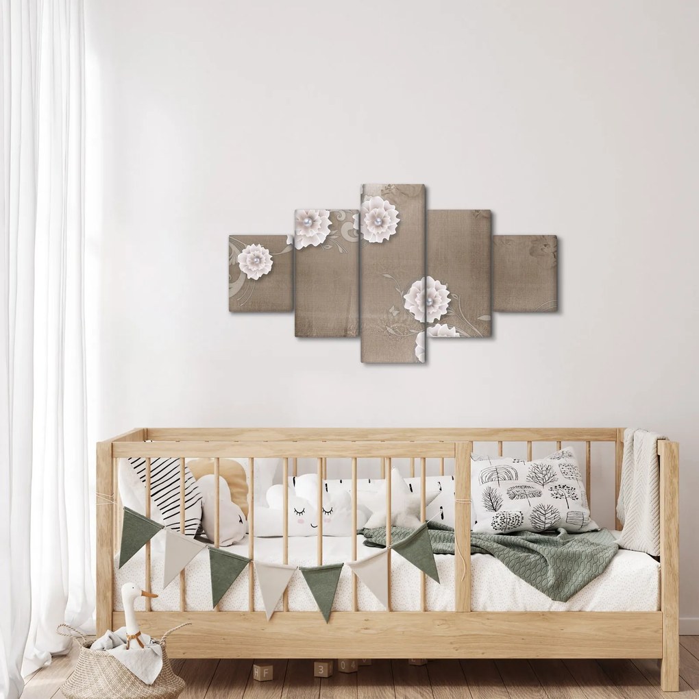 Obraz - Draperie z kwiatami (125x70 cm)