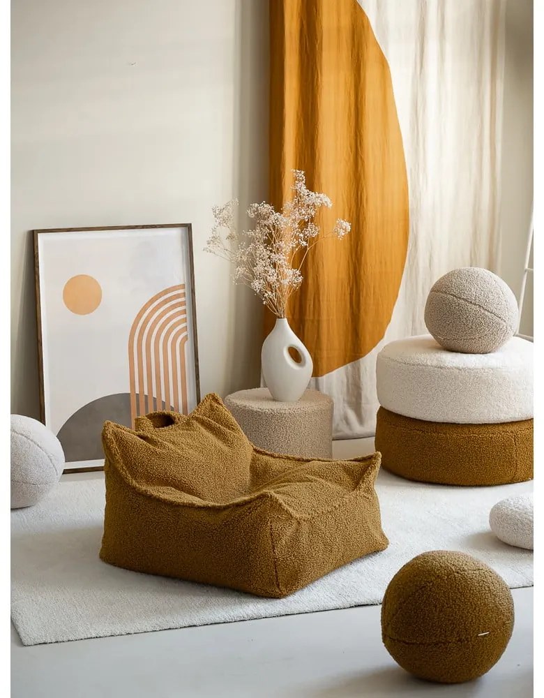 Brązowy dziecięcy worek do siedzenia z materiału bouclé Chair – Wigiwama