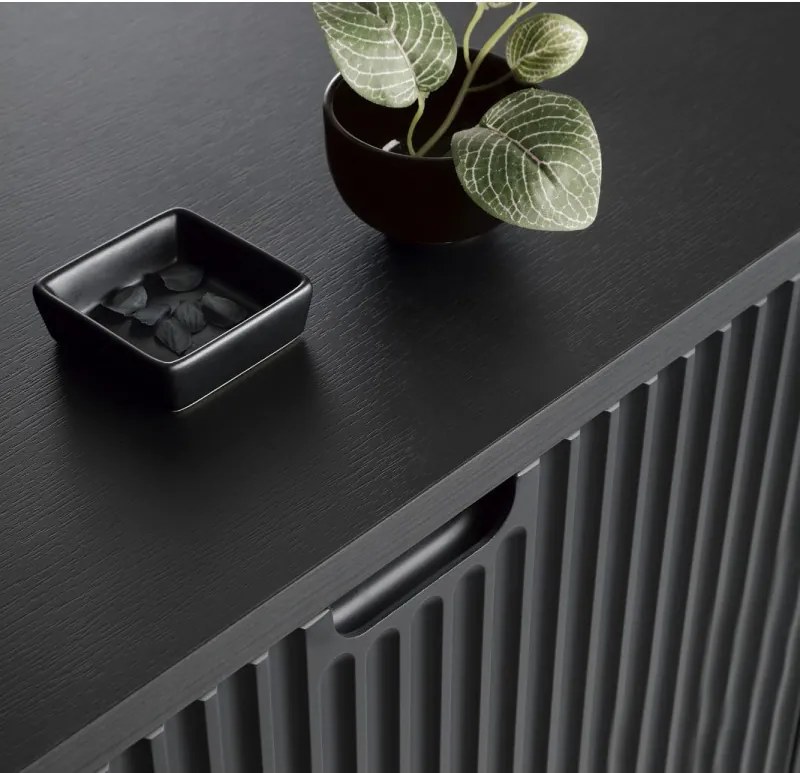 ZURI Toaletka T-103 czarna | czarne nogi