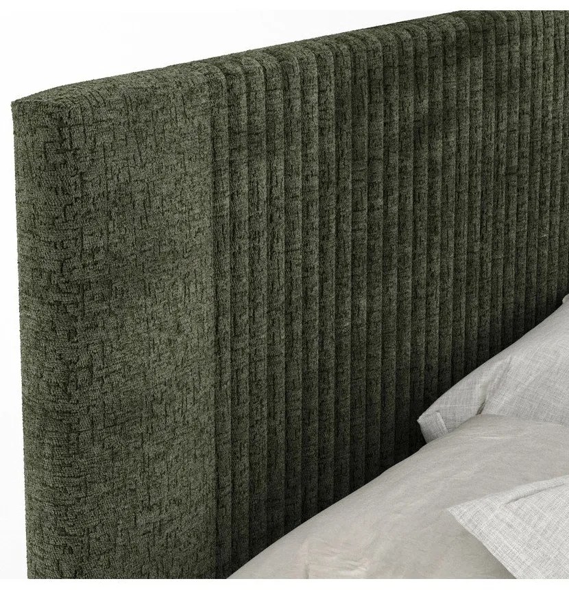 Ciemnozielone łóżko kontynentalne ze schowkiem 200x200 cm Bergamo – Maison de Rêve