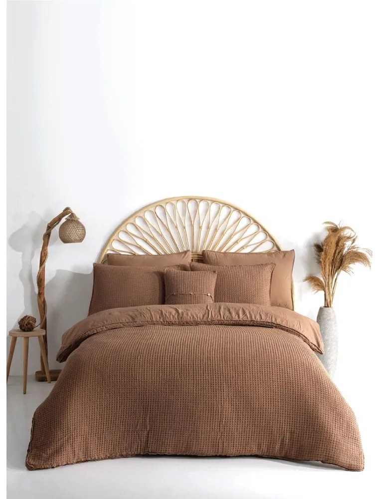 Brązowa pościel dwuosobowa z bawełny renforcé 240x220 cm Waffle Striped – Mila Home Luxury