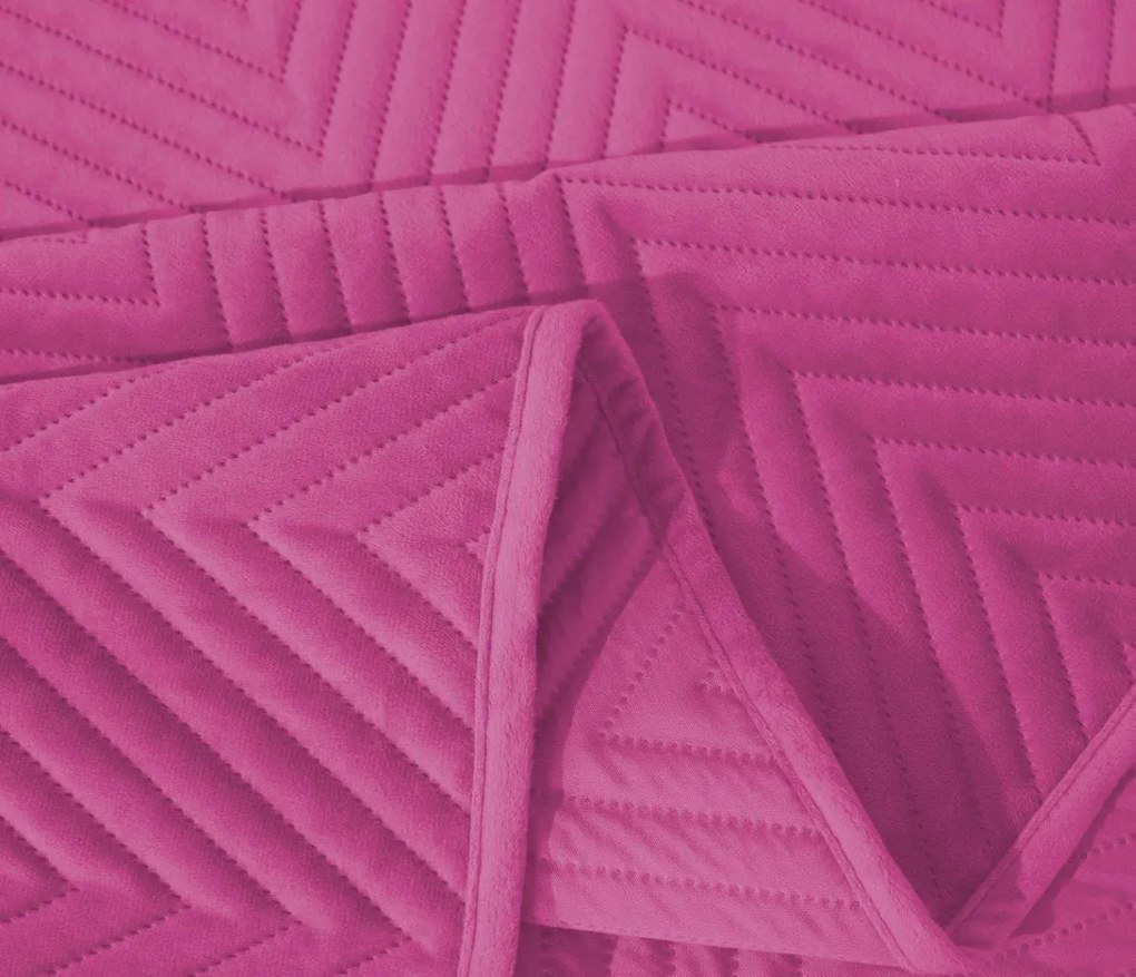 Fioletowa aksamitna narzuta na łóżko ze wzorem ARROW VELVET Rozmiar: 200 x 220 cm