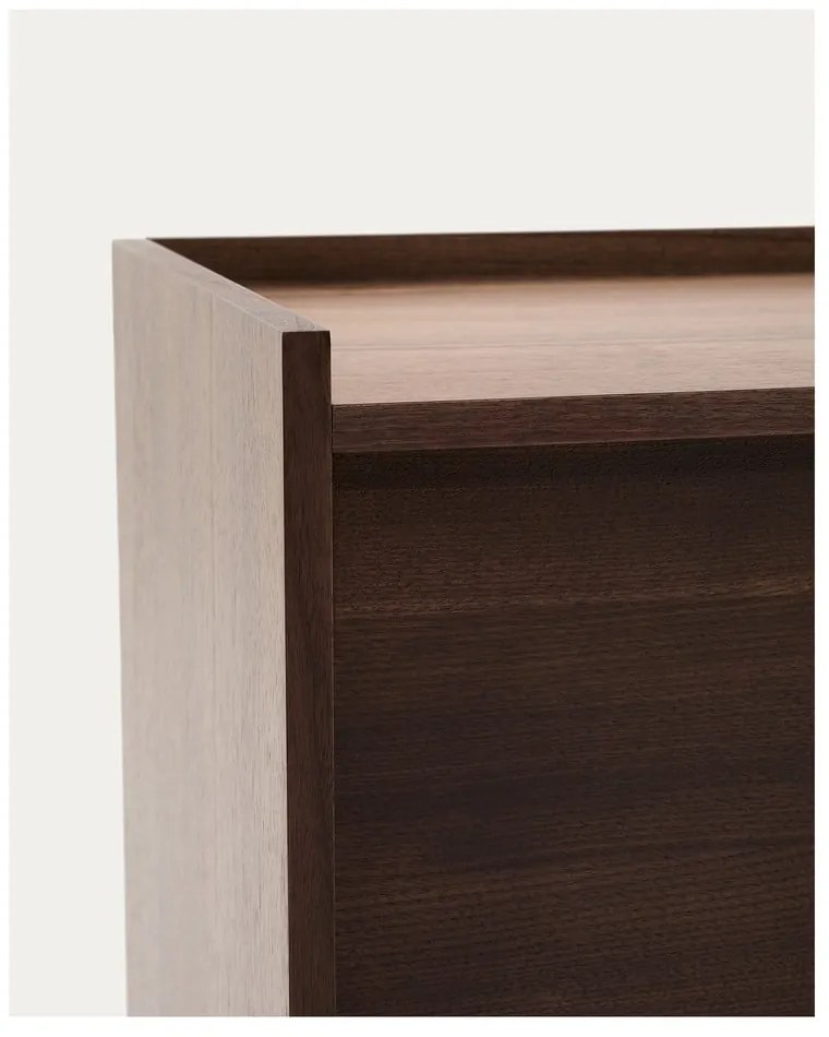 Brązowa komoda w dekorze orzecha 200x80x45 cm Onix – Kave Home