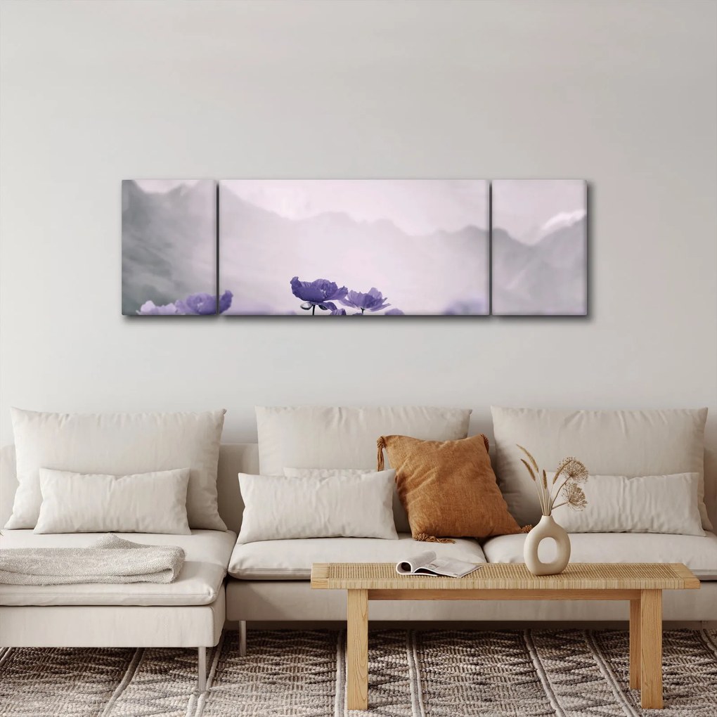Obraz - Fioletowe kwiaty w górach (170x50 cm)