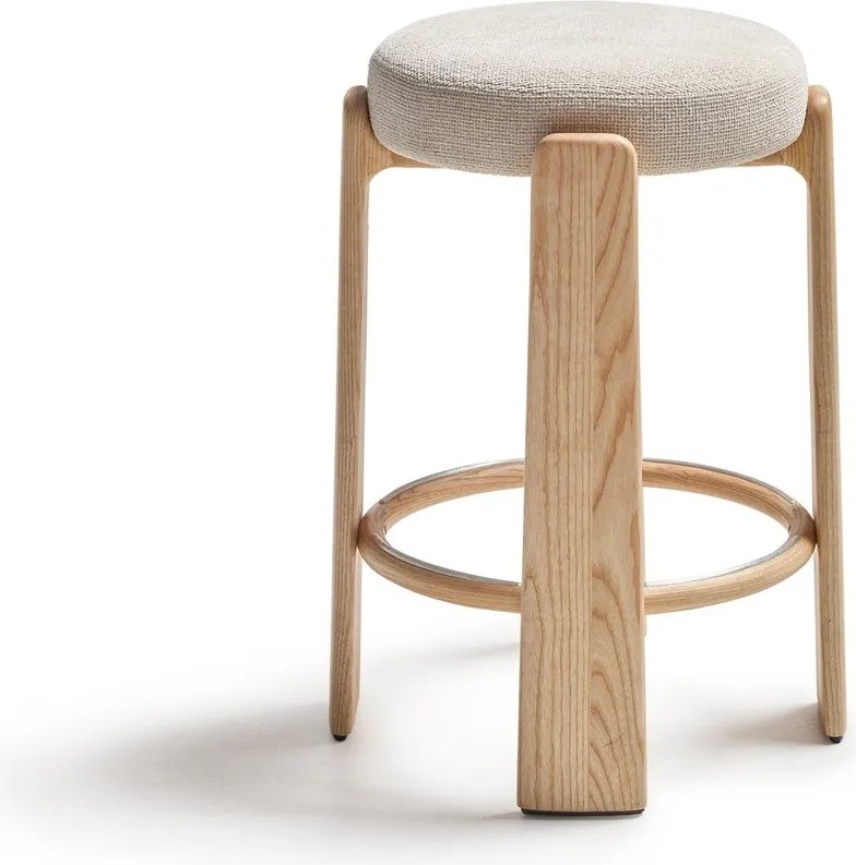 Beżowo-naturalnym hoker z litego drewna jesionowego (wysokość siedziska 75 cm) Granite – Kave Home