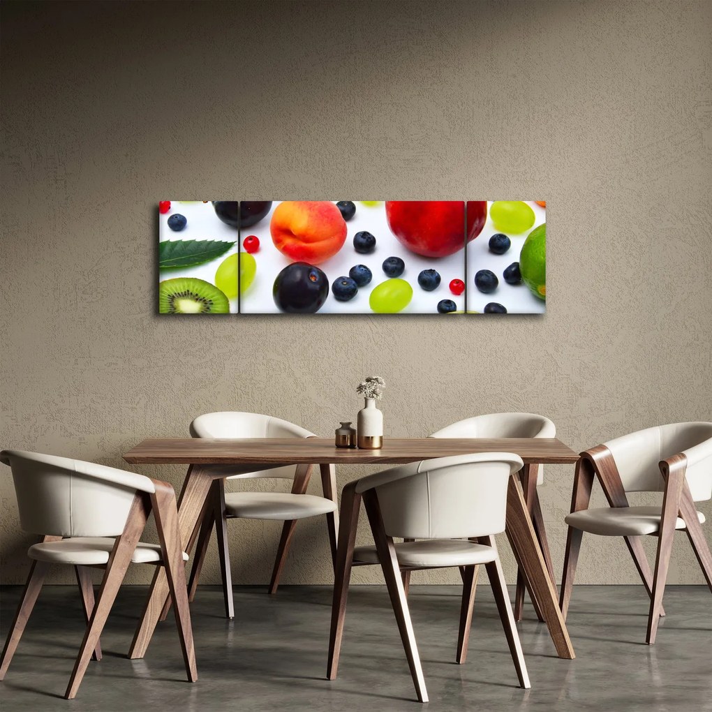 Obraz owoców z kroplami wody (170x50 cm)