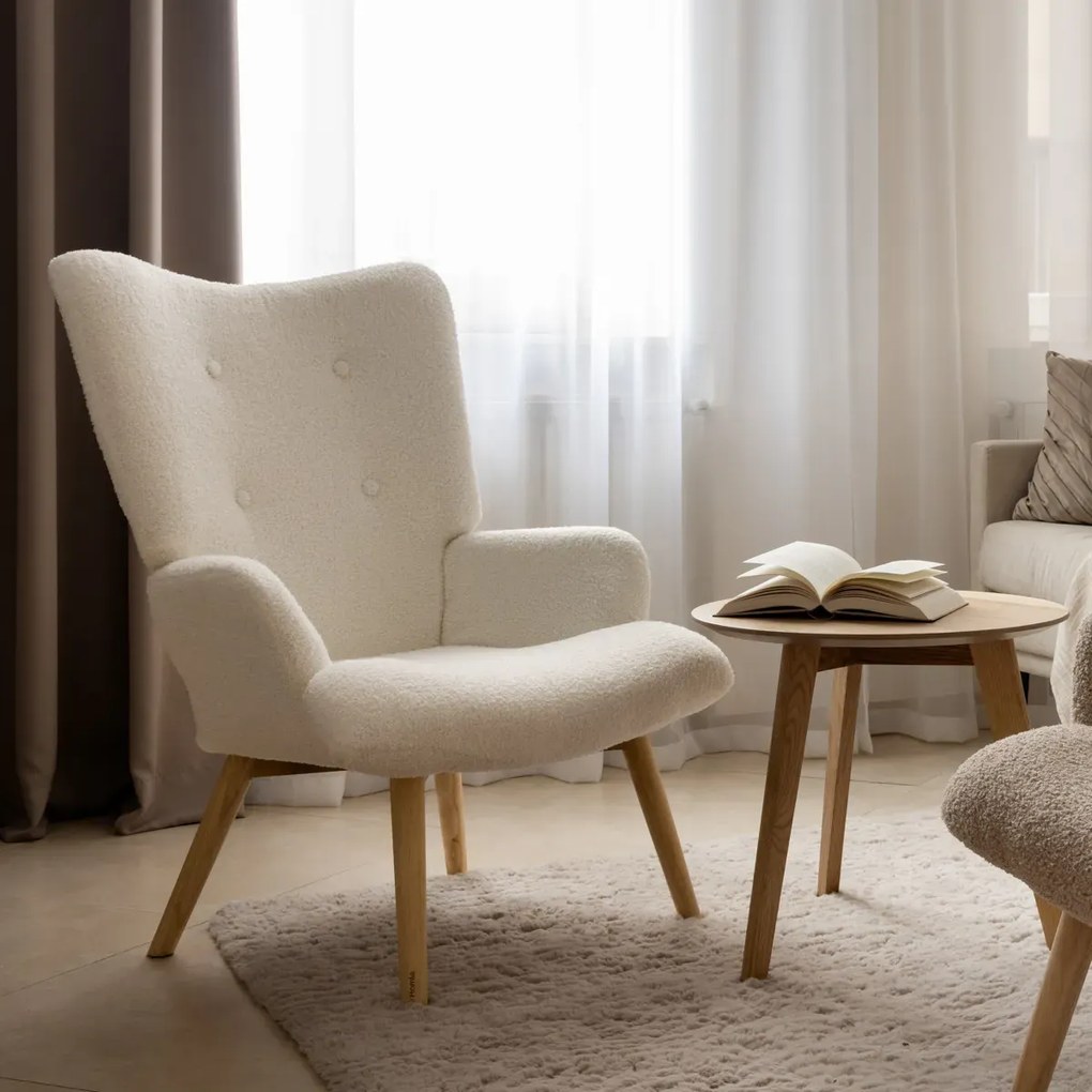 Fotel tapicerowany MOSS w tkaninie TEDDY BOUCLÉ biały HOMLA