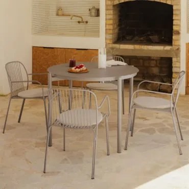 Zestaw Okrągłego Stołu Ø110 Cm Z Aluminium Elton Oraz 4 Krzeseł Ogrodowych Z Podłokietnikami Ze Stali Anerina Moka Brown - Sklum
