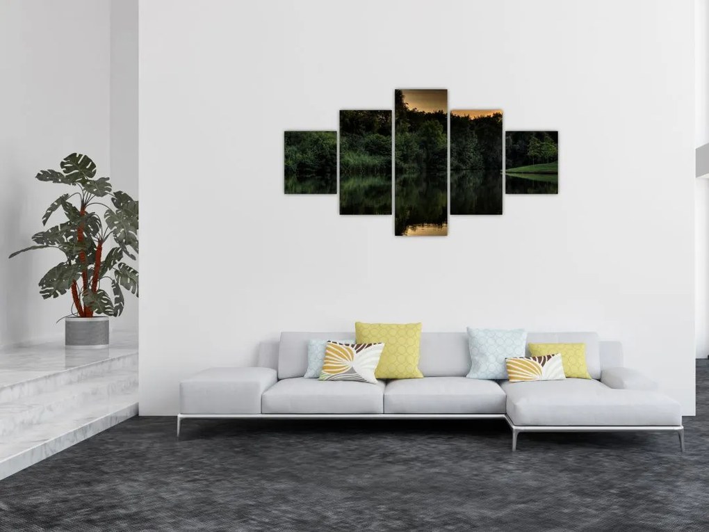 Obraz jeziora przy lesie (125x70 cm)