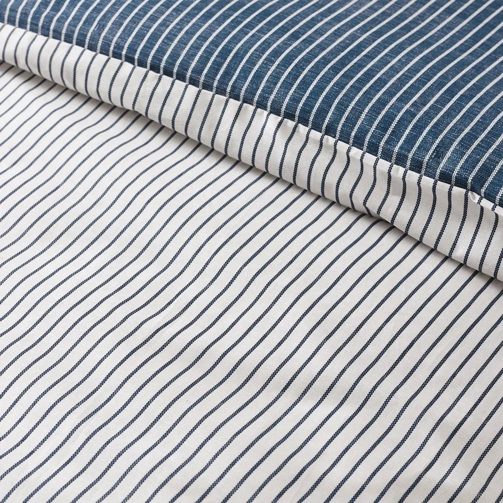 Biało-niebieska pościel dwuosobowa 230x220 cm Oxford Pinstripe – Catherine Lansfield