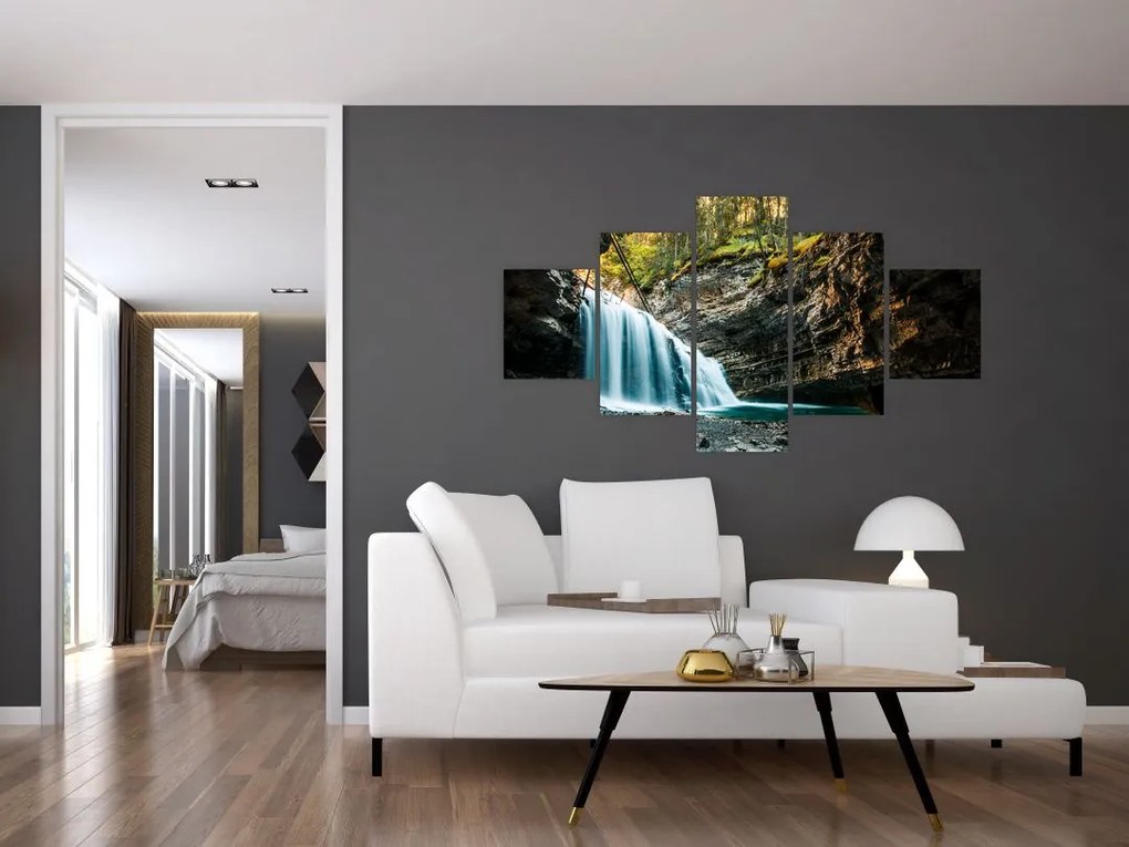 Obraz leśnego wodospadu (125x70 cm)