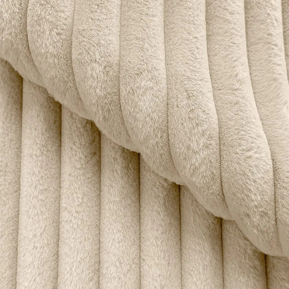 Beżowe tapicerowane łóżko dwuosobowe ze schowkiem i stelażem 160x200 cm Cloe – Ropez