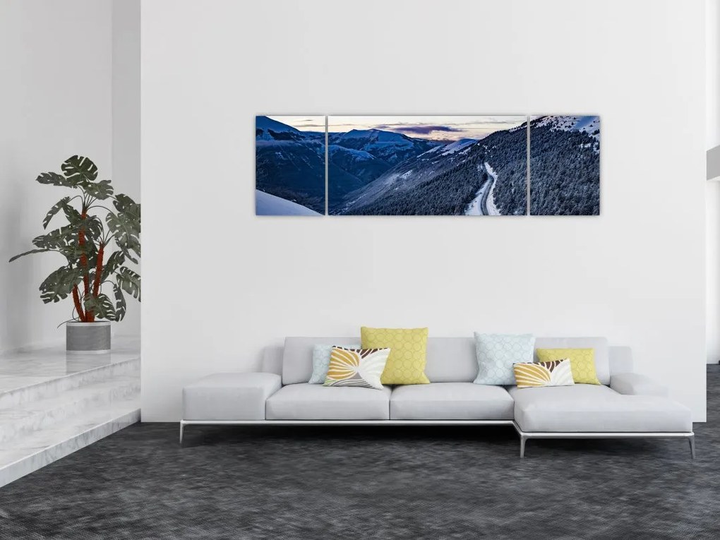Obraz ośnieżonego stoku (170x50 cm)