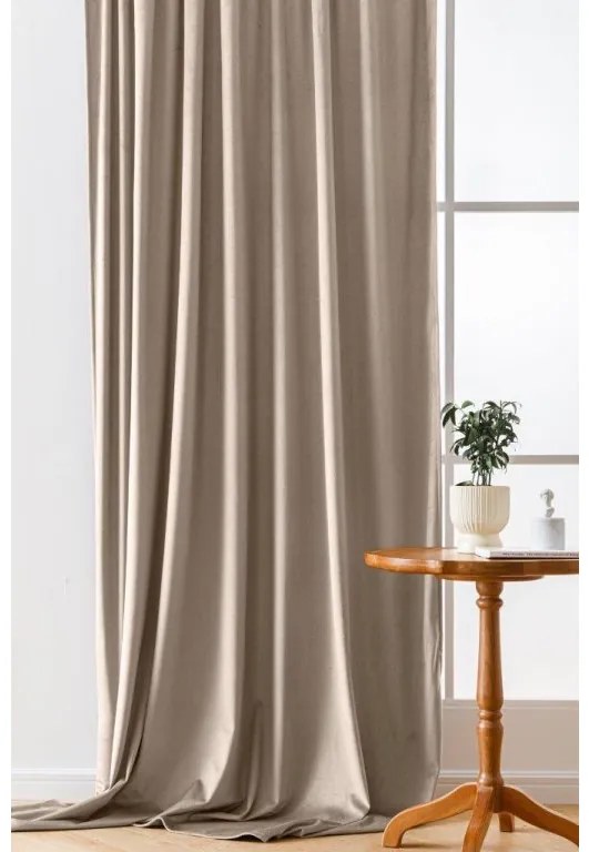 Zasłona zaciemniająca VELVET jasno brązowa 140x250 cm Zawieszanie: Metalowe pierścienie