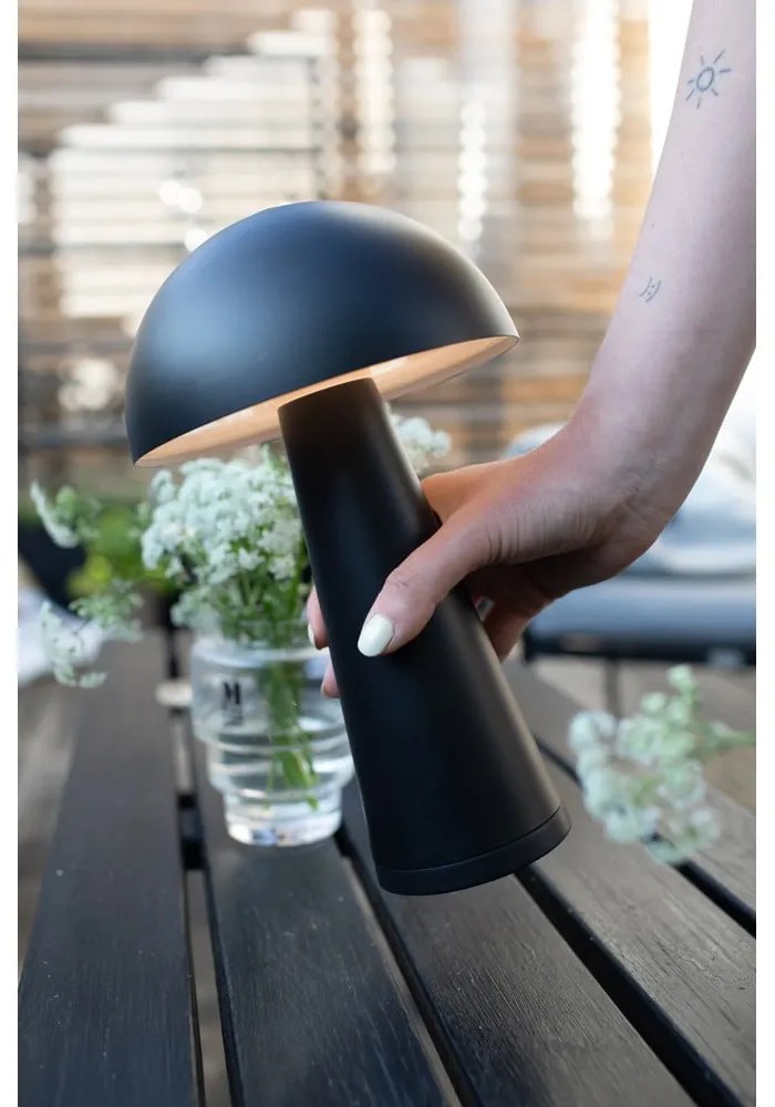Czarna lampa stołowa LED (wys. 26,5 cm) Fungi – Markslöjd