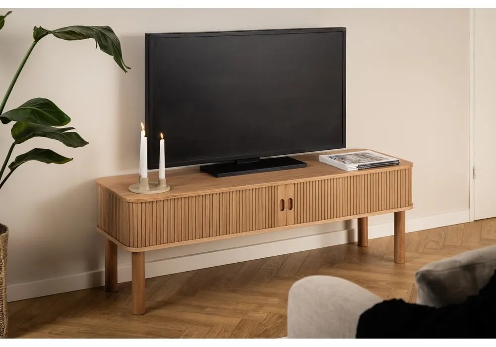 Szafka pod TV w dekorze dębu 140x45 cm Langley – Actona