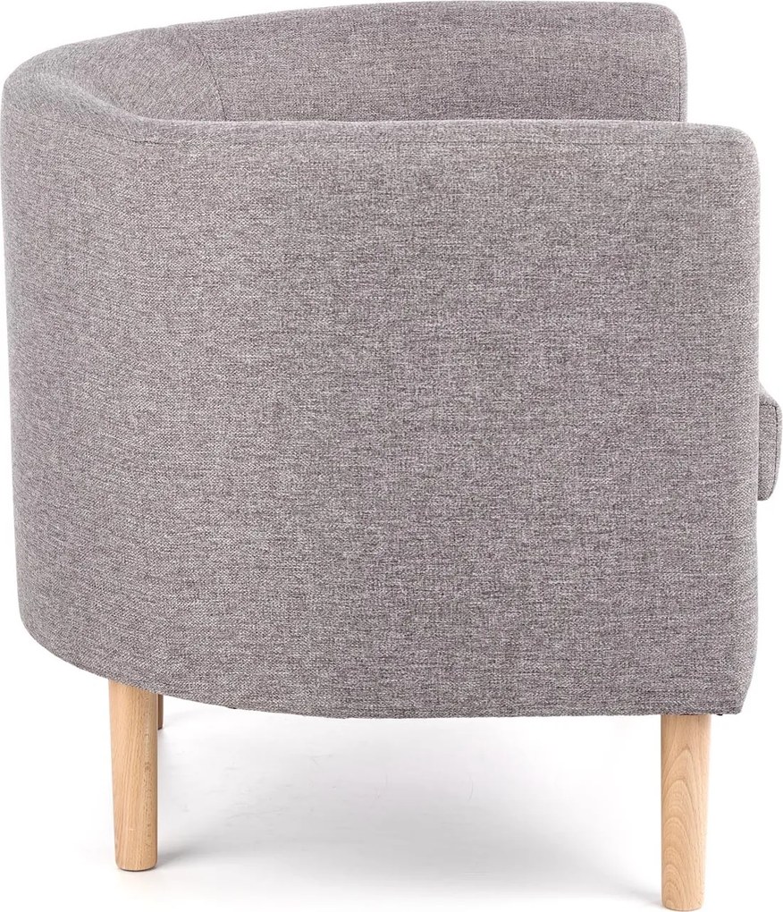 Tapicerowany fotel na drewnianych nóżkach Clubby