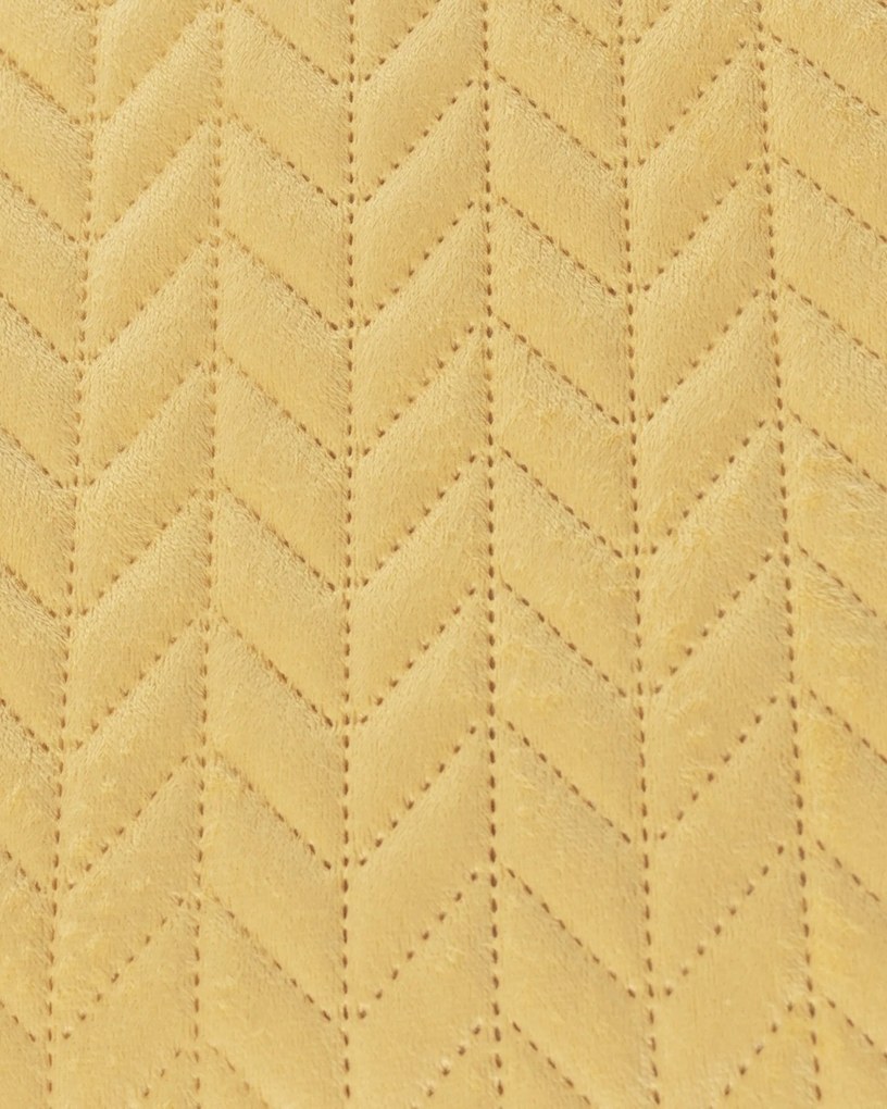 Narzuta na łóżko Silky Chic 220x240cm yellow