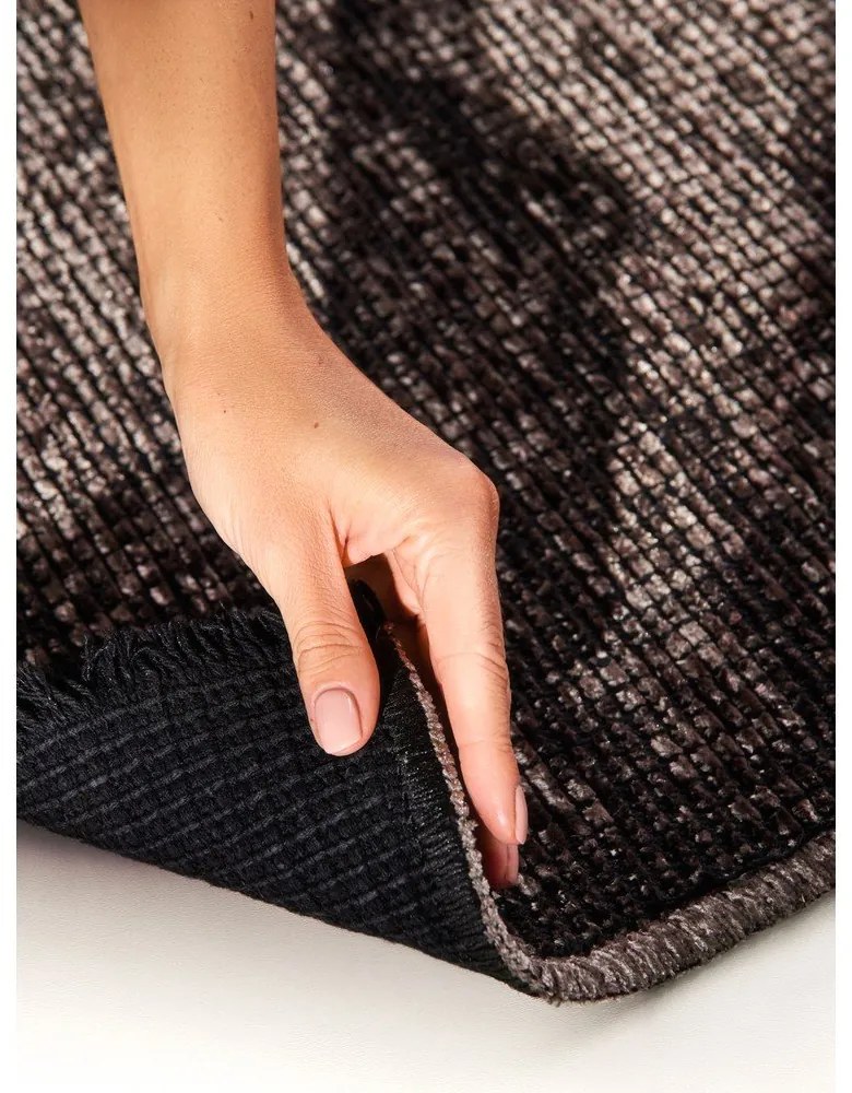 Brązowy dywan 160x230 cm Prisma – Elle Decoration