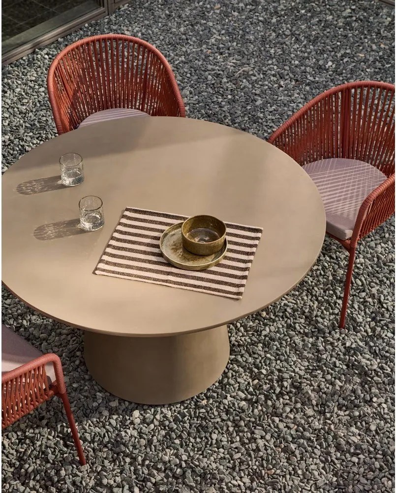 Betonowy stół zewnętrzny Kave Home Itai, ⌀ 120 cm