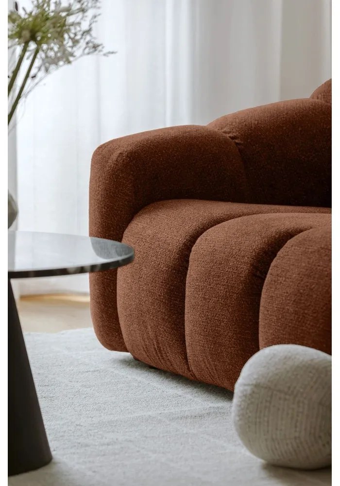 Fotel w kolorze terakoty Shell – Miuform