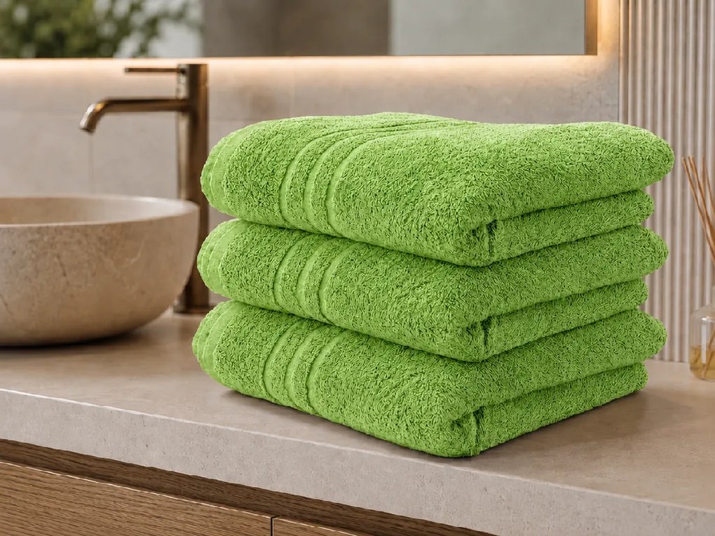 Ręcznik kąpielowy CLASSIC COLOR 70 x 140 cm zielony, 100% bawełna