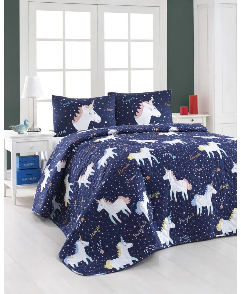 Zestaw pikowanej narzuty na łóżko i 2 poszewek na poduszki Eponj Home Magic Unicorn Dark Blue, 200x220 cm