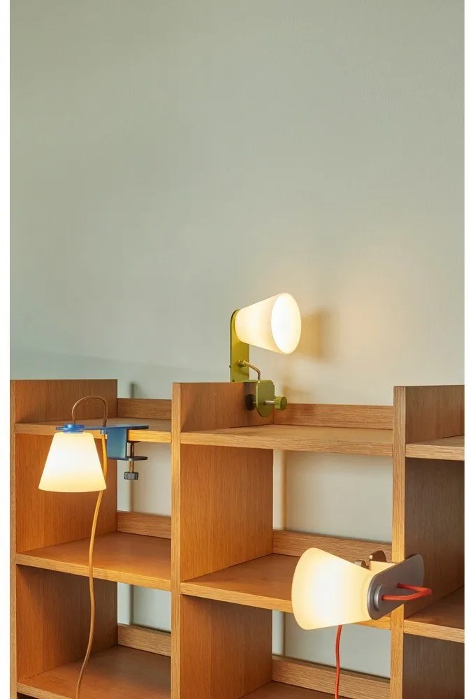 Niebieska lampa stołowa ze szklanym kloszem (wysokość 23 cm) Lure – Hübsch